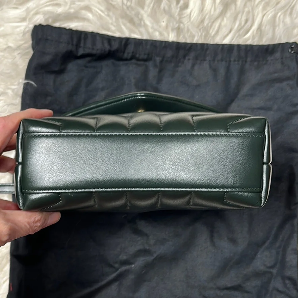 Saint Laurent Green Quilted Leather Shoulder Bag with Gold YSL - Picture 5 of 8